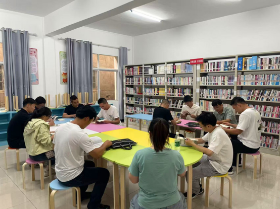 白鹭湖管理区：农家书屋成群众“精神驿站”