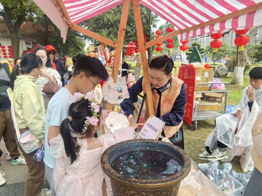 广华水杉园花朝盛会启幕，赴一场国风民俗之约