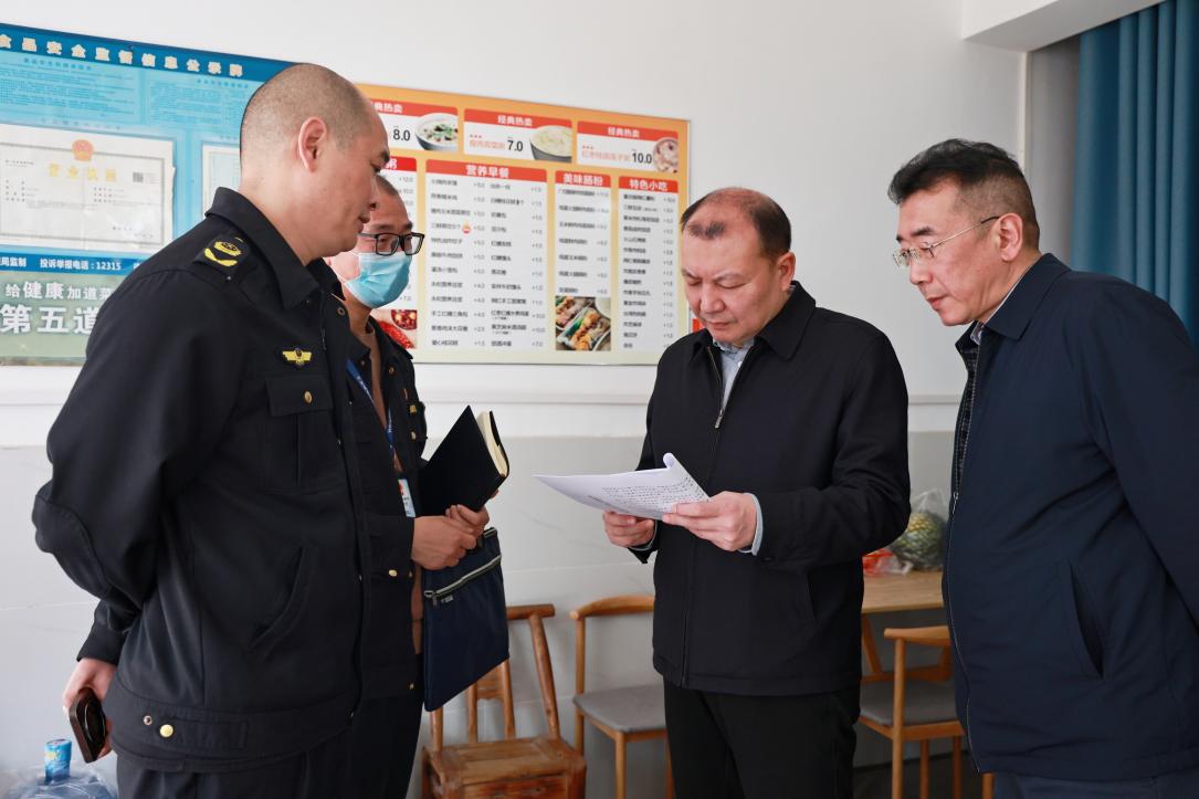 李勇带队开展市场监管领域重点工作督导检查