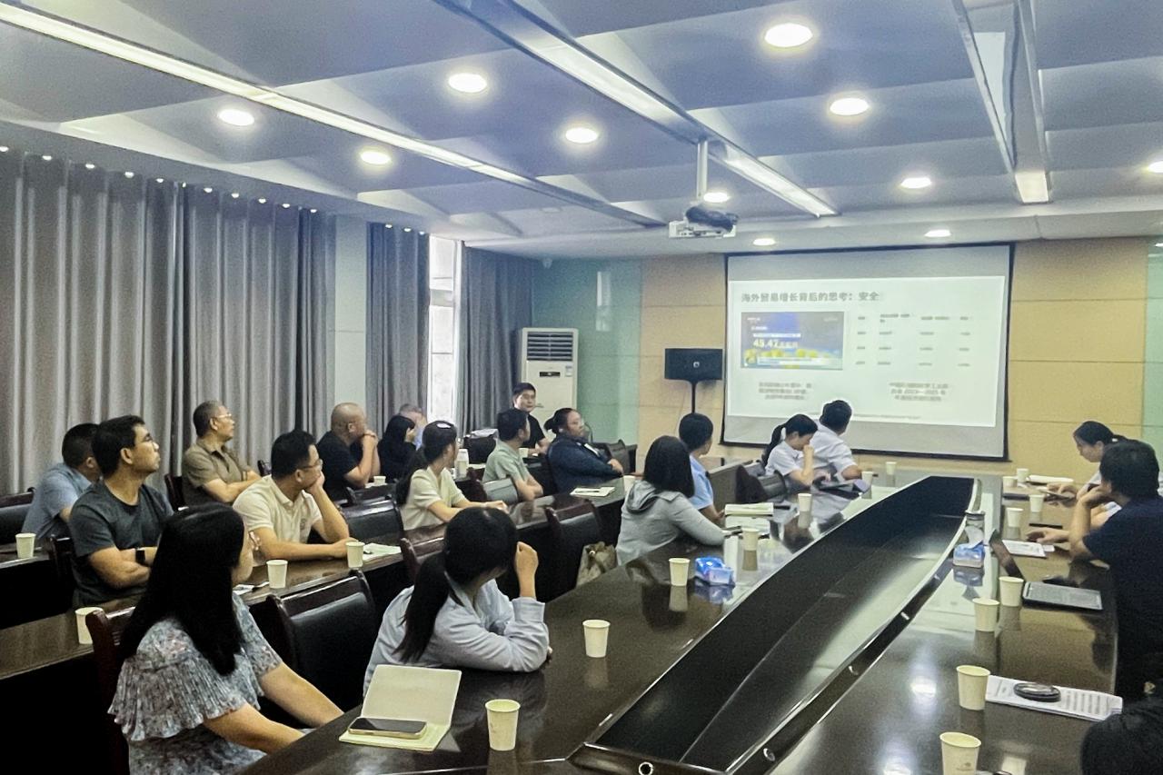 潜江市举办化工外贸企业海外知识产权风险防范专题培训