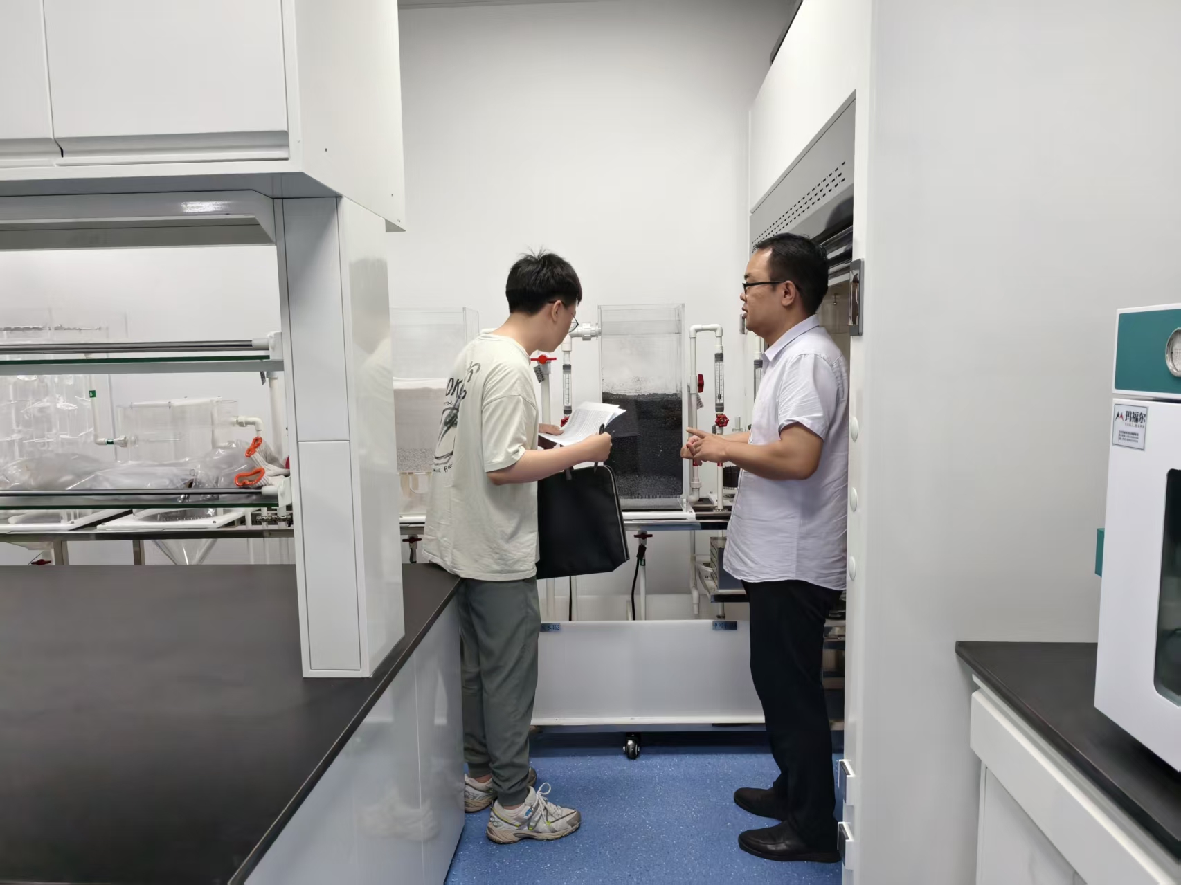 潜江审计：关注科技专项资金，助力校地融合发展