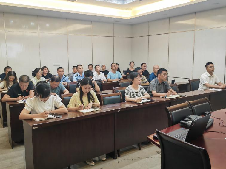 潜江市文化和旅游局开展行政执法专项培训 践行法治精神助力文旅发展