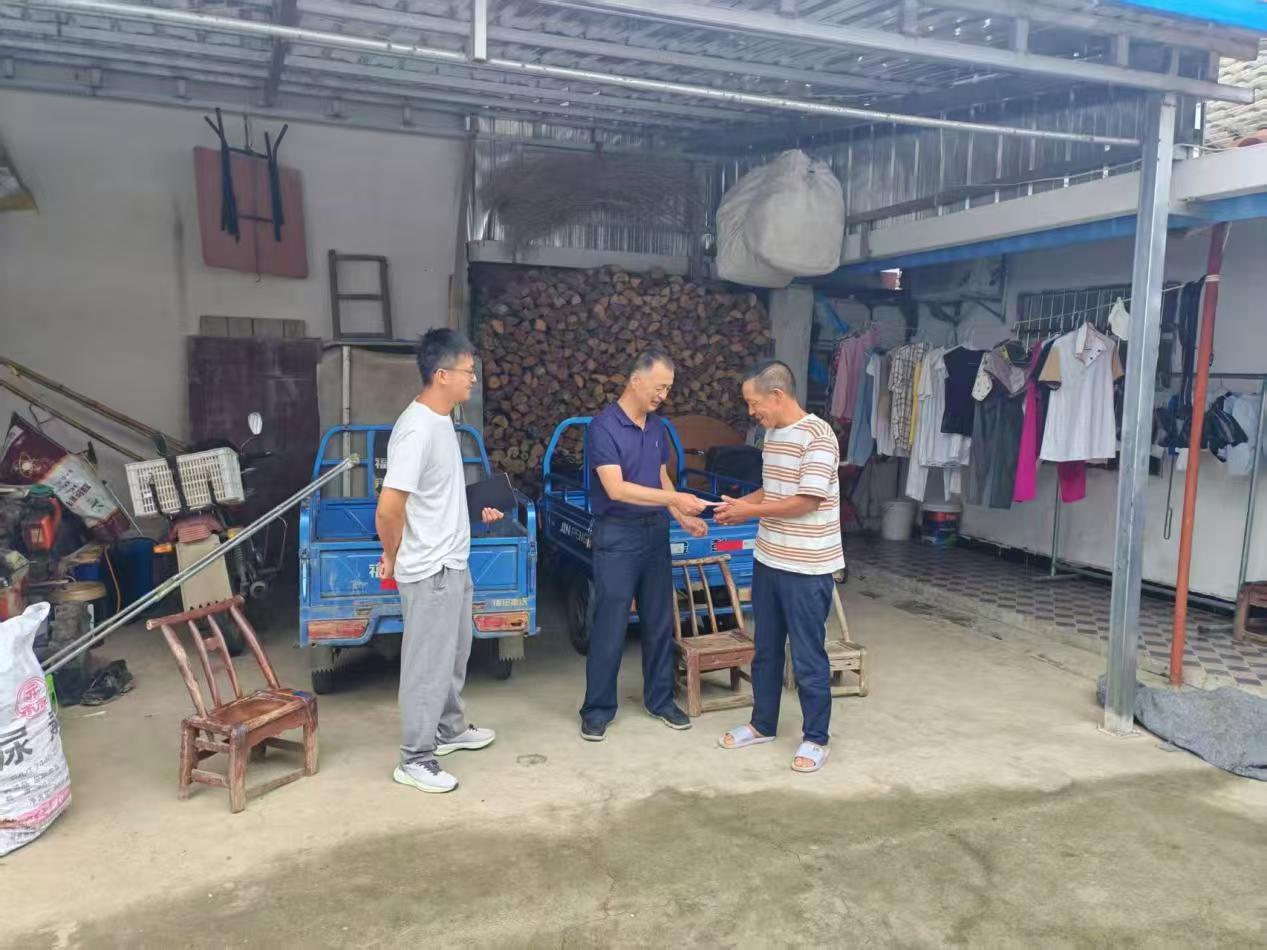 运粮湖管理区兑现群众安全生产隐患举报奖励