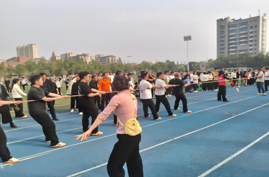杨市街道荣获第二届市城运会拔河赛季军